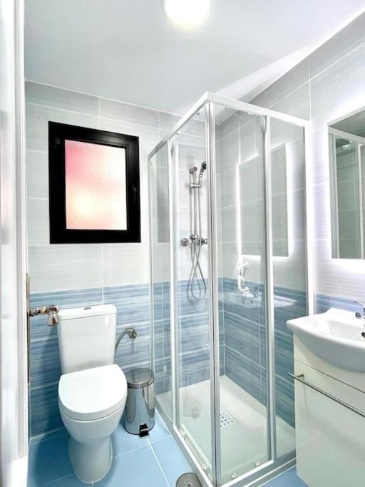 Beautiful & Sunny Apartment مالقة المظهر الخارجي الصورة